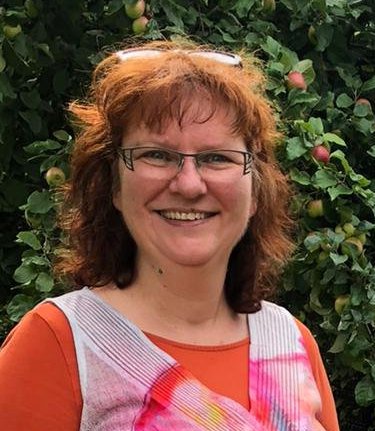 Petra Helbig, Waldbaden mit Hund